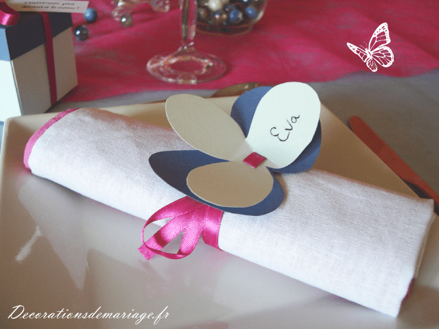 décoration mariage idées thème thème surprise rond de serviette marque place fleur orchidée en papier enfance  fuchsia et bleu clair loisirs créatifs bricolage faire soi même