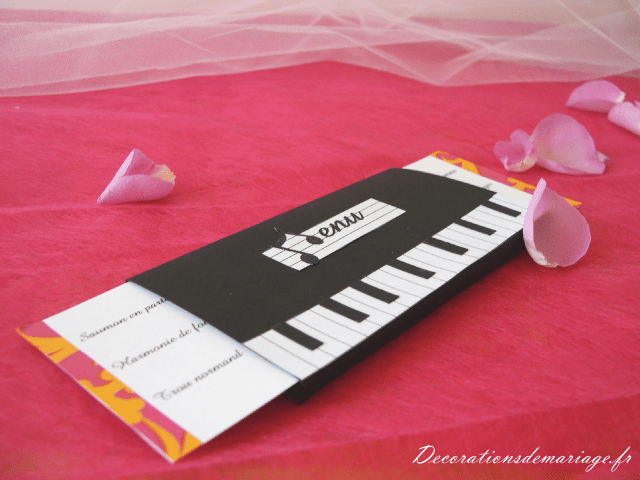 décoration mariage idées thème musique menu piano noir et fuchsia carte surprise scrapbooking loisirs créatifs bricolage faire soi même