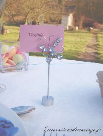 dées décoration de table pâques marque place papillon dées décoration de table pâques marque place porte nom papillon en fil de fercouleurs pastel loisirs créatifs bricolage faire soi même