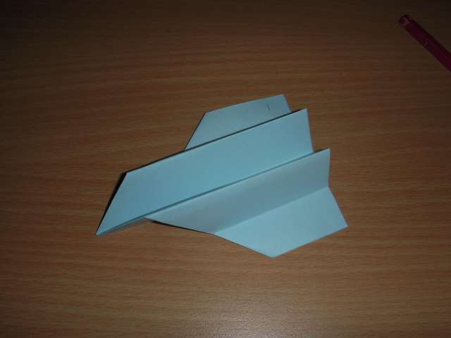 réalisation marque place avion en papier pliage mode d'emploi tutoriel