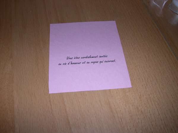  réalisation modèle exemple faire part invitation mariage thème musique piano loisirs créatifs bricolage faire soi même pochette noir et fuchsia touches clavier scrapbooking carte origami