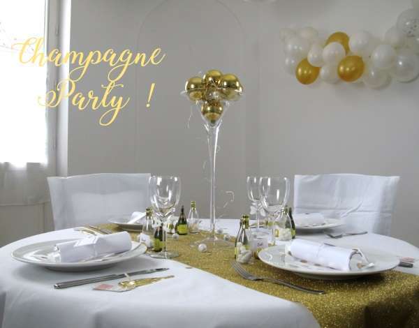 decoration nouvel an champagne et paillettes or