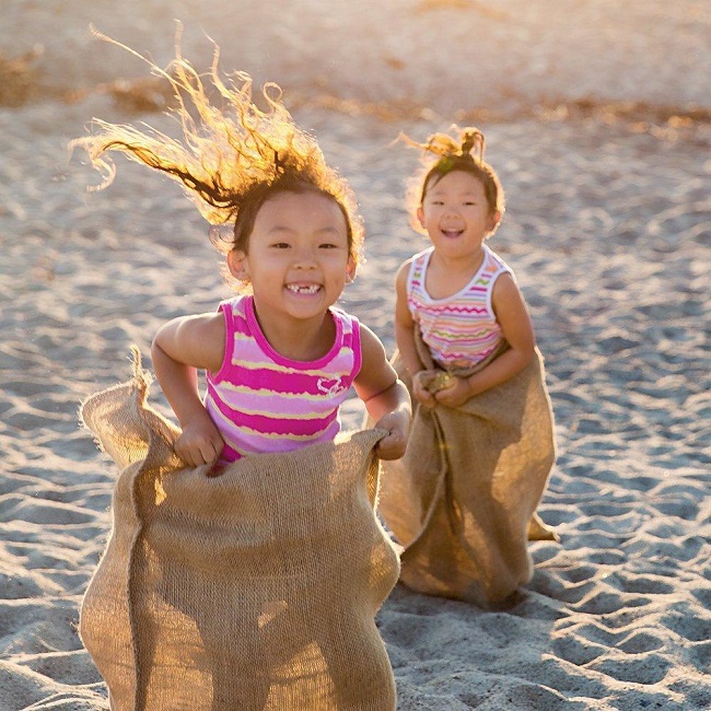 Jeux de plage pour enfant - activités amusantes - Un Anniversaire