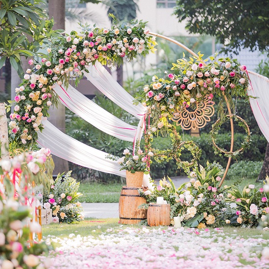 10 arches pour votre cérémonie laïque - Déco de Jeanne