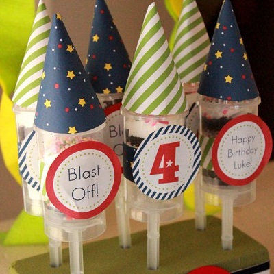 push cake candy bar astronaute anniversaire