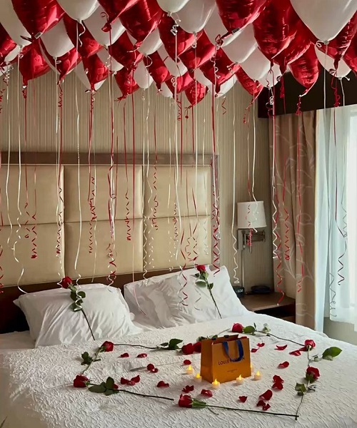 decoration chambre nuit de noces ballons coeur