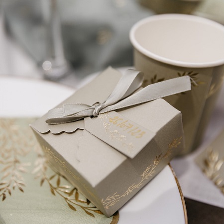 boite dragees vert sauge pour mariage bapteme communion