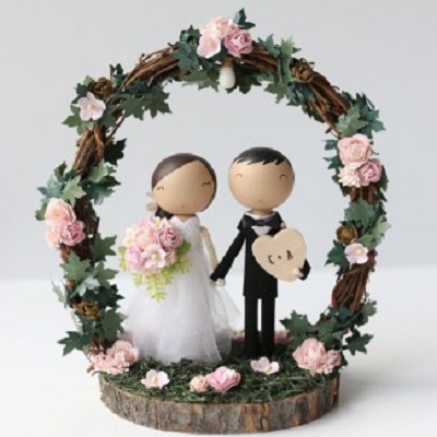 figurine -mariage bois cake topper