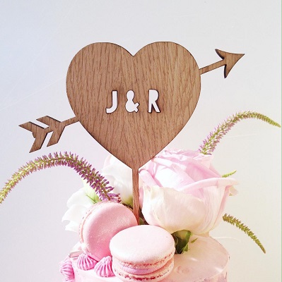 figurine de mariage coeur en bois mariage 