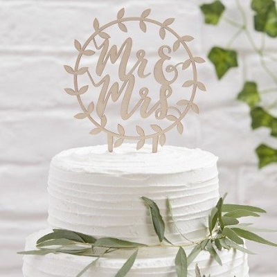 figurine gateau mariage pic bois