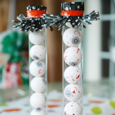 tube éprouvette bonbons yeux halloween candy bar