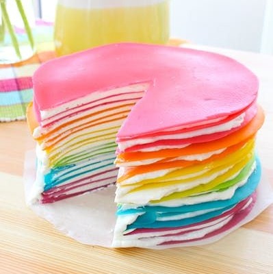 gateau de crepe arc en ciel candy bar