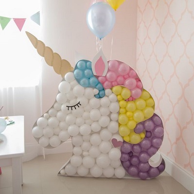 decoration anniversaire licorne avec ballons