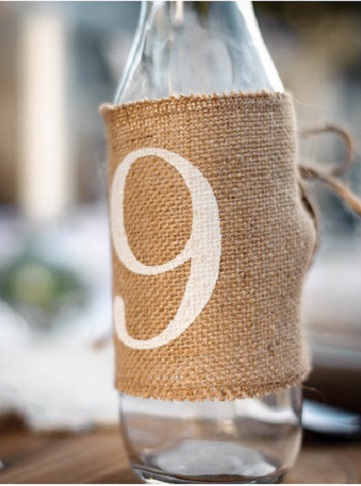 numero de table sur toile de jute mariage vintage