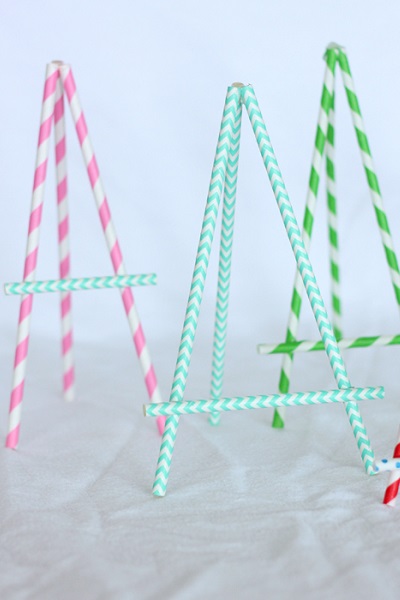 mini chevalet en pailles diy