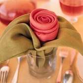 pliage serviette bouton de rose