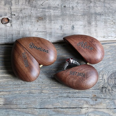 mini boite coeur porte alliances en bois