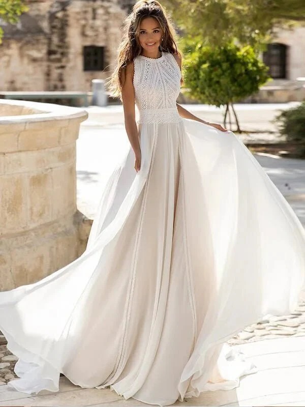 robe de mariage col ras de cou