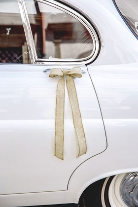 déco voiture mariage jute poignée de porte ruban toile de jute