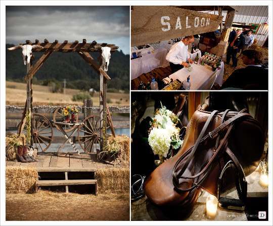 mariage western country decoration sallesaloonportique roue de charrue selle de cheval